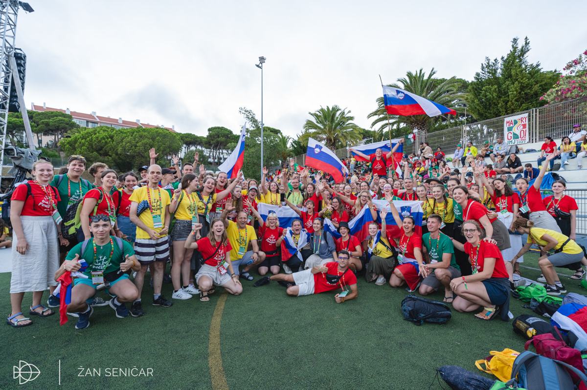 Slovenski romarji na Svetovnem dnevu mladih 2023