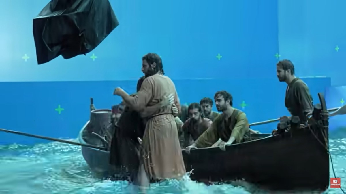 Screenshot The Chosen Walking on water scene