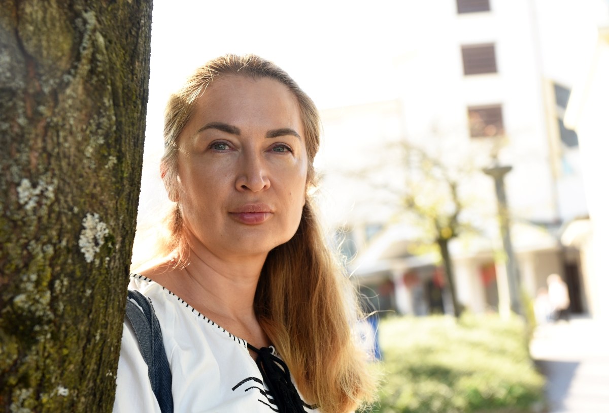 Oksana Kobeletska s hčerko in peterčki