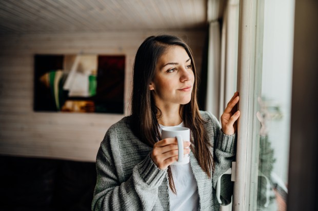 woman drinking coffee