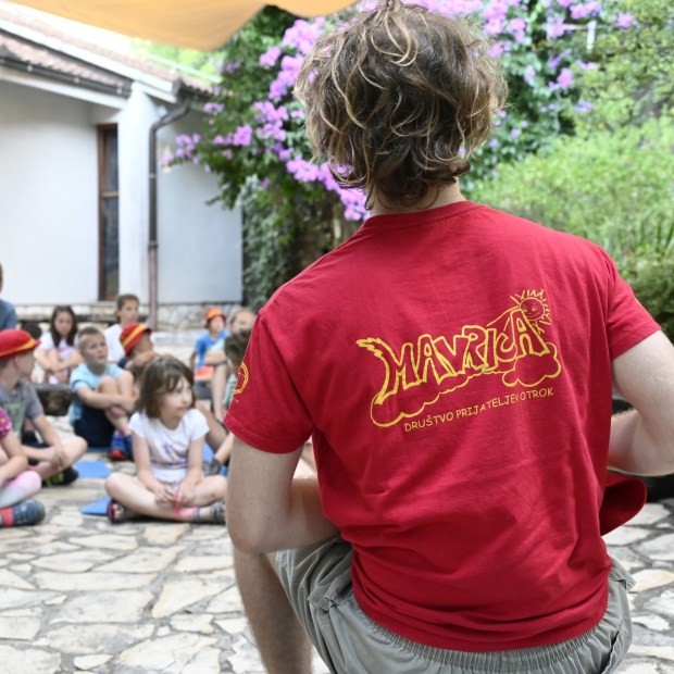 Luka Svigelj; Mavrica