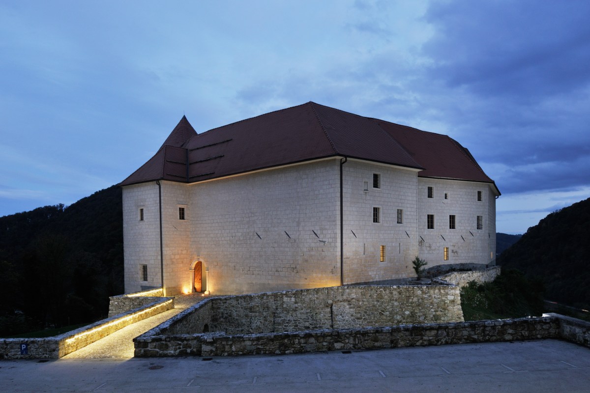 Grad Rajhenburg