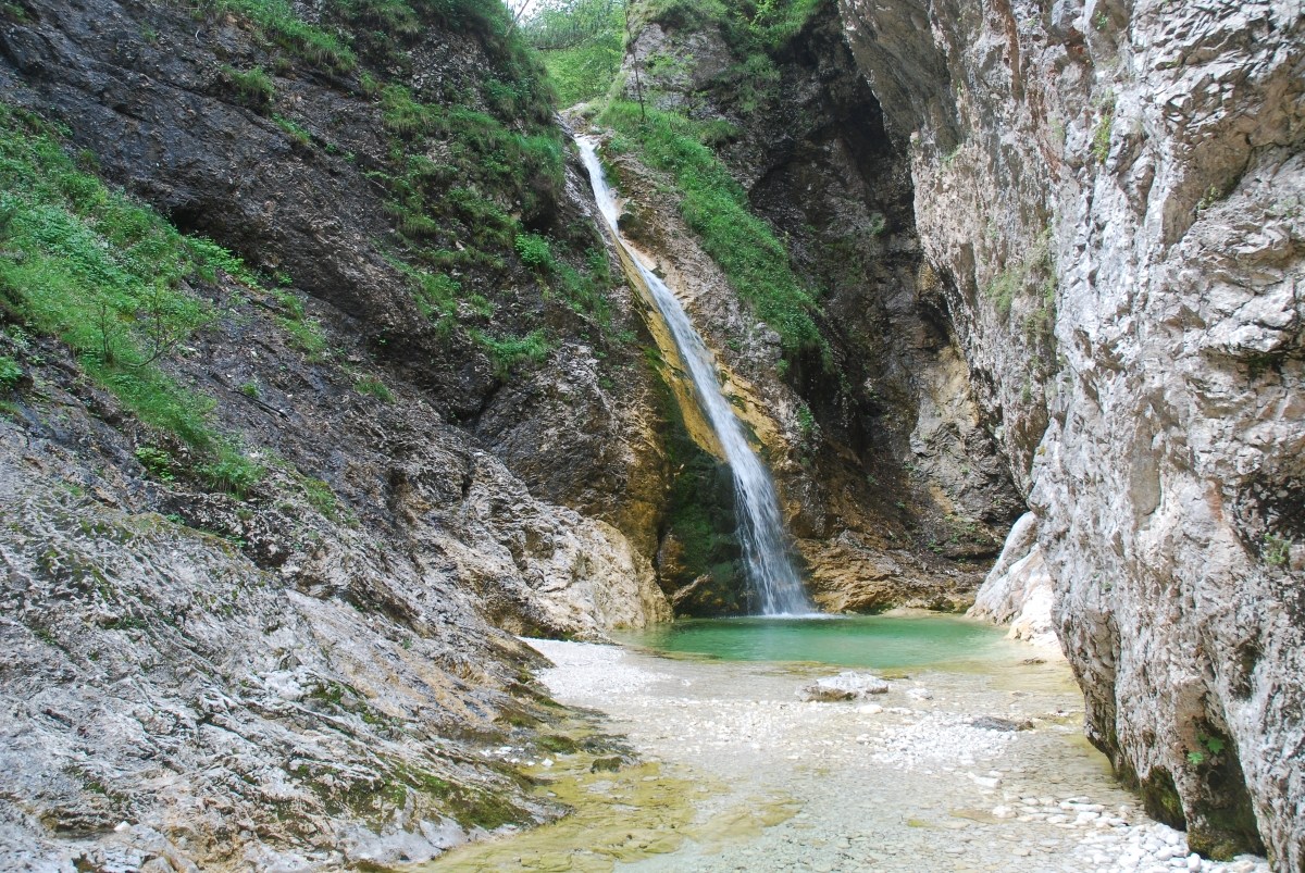 Zapotoški slapovi