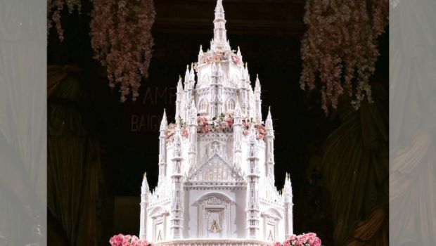 Gâteau de mariage inspiré de la cathédrale de Milan.