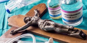 Kdaj smo prišli tako daleč, da se pogovarjamo o evtanaziji?