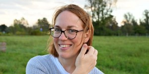 Predvsem se učim tega, da v svoje življenje vedno vključujem Boga, saj grem zato veliko lažje čez vsa bremena.