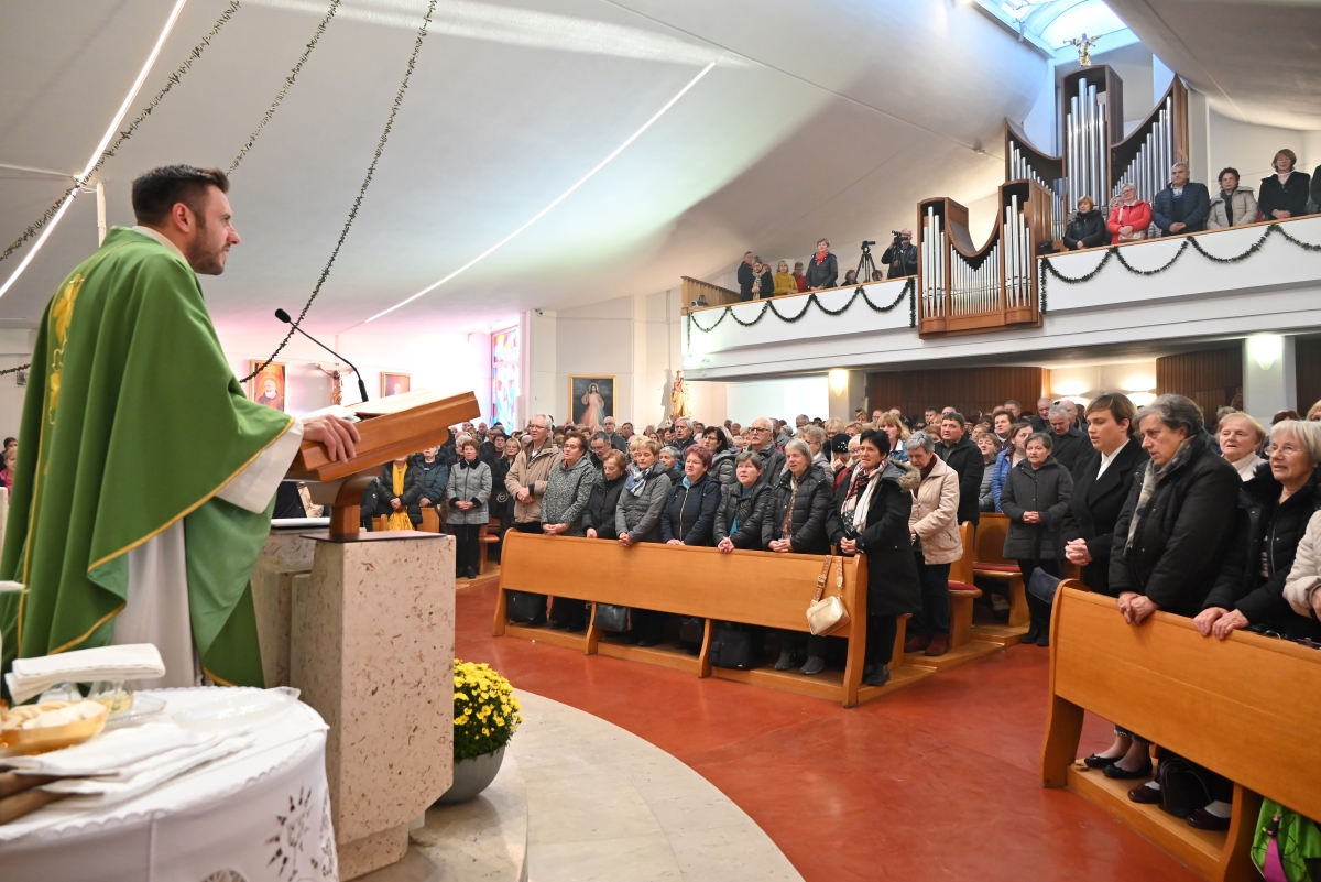 {"rendered":"Zahvalna ma\u0161a z Martinom Golobom"}