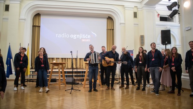 Radio Ognjisce