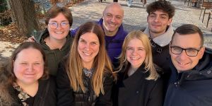 Hvaležni bomo, če boste podprli naše ustvarjanje