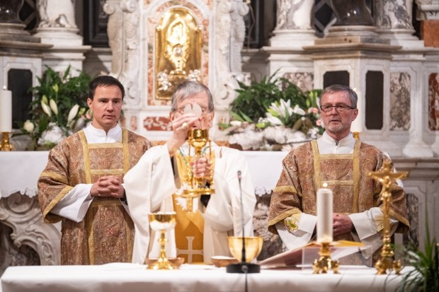 Diakonsko posvečenje Ambrož Brezovšek