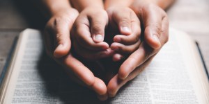 5 priljubljenih svetopisemskih navedkov o ljubezni