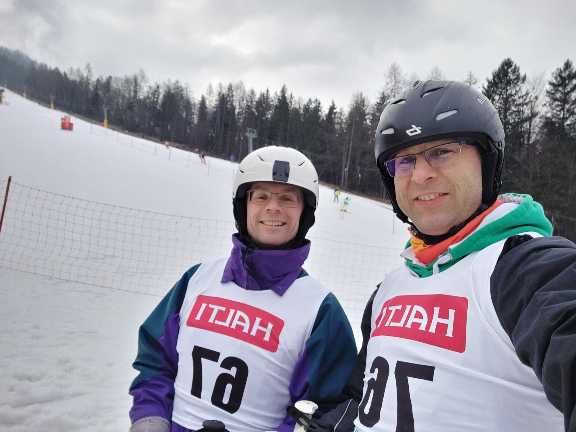 smucarski dan; duhovniki