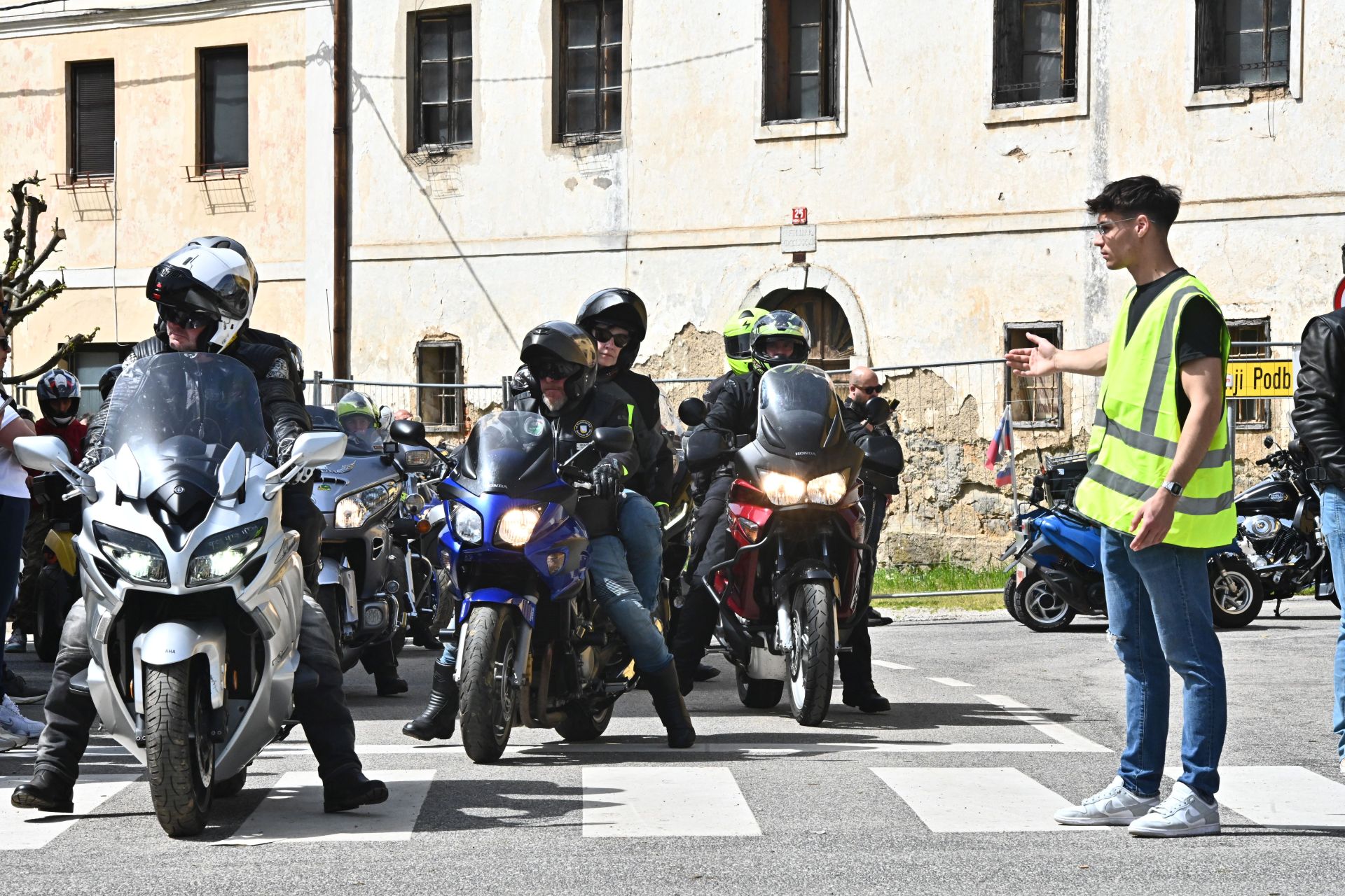 Vseslovenski-blagoslov-motoristov-in-motorjev-Mirna-Pec-21042025-35.jpg