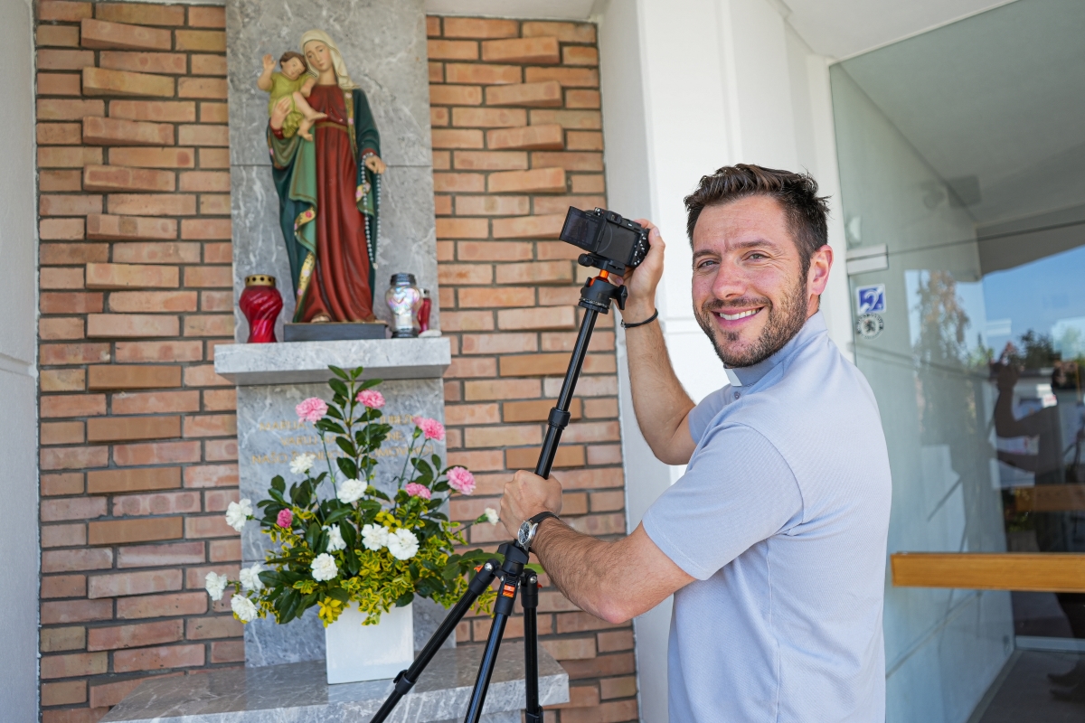 {"rendered":"Martin Golob in njegovi vlogi"}