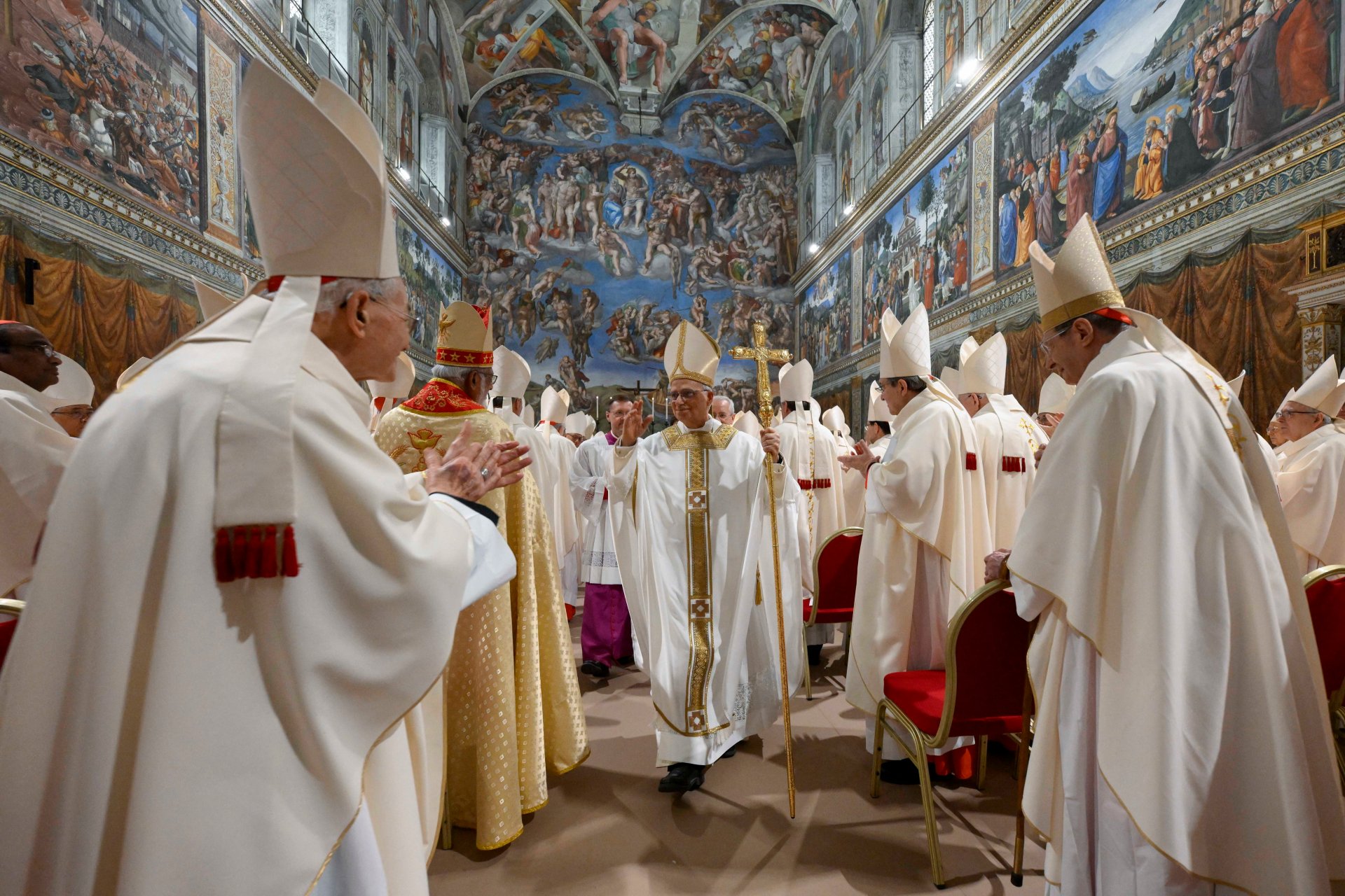 LEON-XIV-AFP-FIRST-MASS-SIXTINE