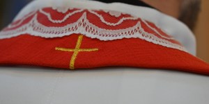 Tole so prve premestitve slovenskih duhovnikov