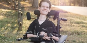 Mladenič z osupljivo ljubeznijo do življenja: “Zavedam se, da je življenje privilegij”