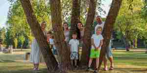 “Vera je za nas nekaj zelo pomembnega, kar nam daje notranji mir in smisel življenju”