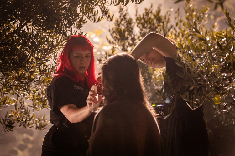 {"rendered":"\u017divi v Kristusu: mu\u010denci Cerkve"}