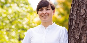 “Še vedno se sprašujem, zakaj ravno moje hčerke nimajo več atija”