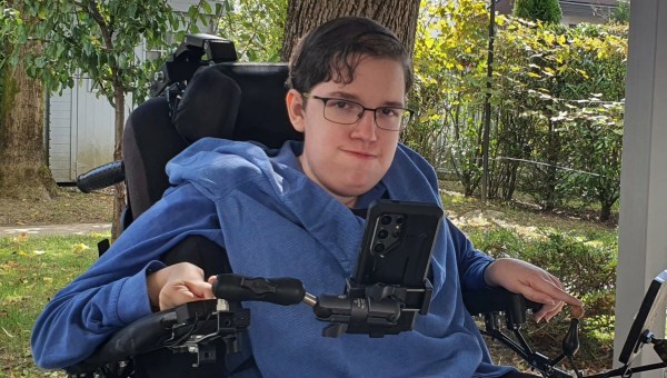 Corner Item Image - “Rad živim in sem hvaležen za vsak dan, ki ga želim preživeti po svojih najboljših močeh”