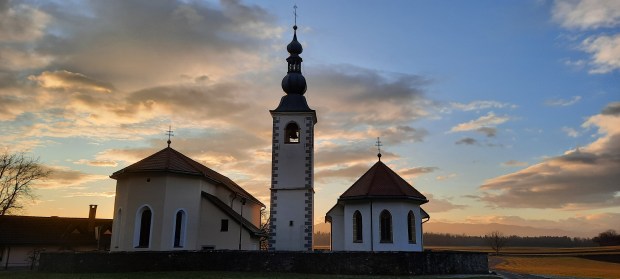 Srednja vas pri Sencurju