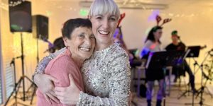 “Verjamem, da lahko preživimo samo tako, da drug drugemu pomagamo”