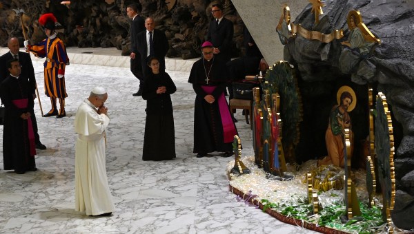 Corner Item Image - V Vatikanu postavili jaslice s  sporočilom, ki poboža dušo