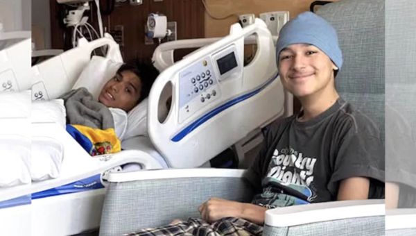 Corner Item Image - Srednješolska prijatelja z ramo ob rami premagujeta bolezen