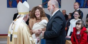 Mama 15 otrok: “Molitev ni obveznost, ampak pogonsko gorivo”