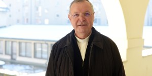 “Če grem za Jezusom, moram nekaj pustiti, kar pa ni lahko”