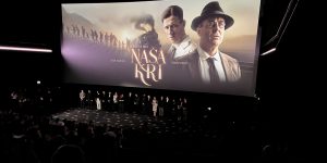 Na premieri filma Exodus 1945: Naša kri smo začutili težo, ki jo ima ta film za naš prostor