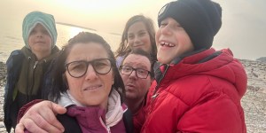 “Občudujem mame, ki ostanejo doma z otroki, nismo pa vse za to”