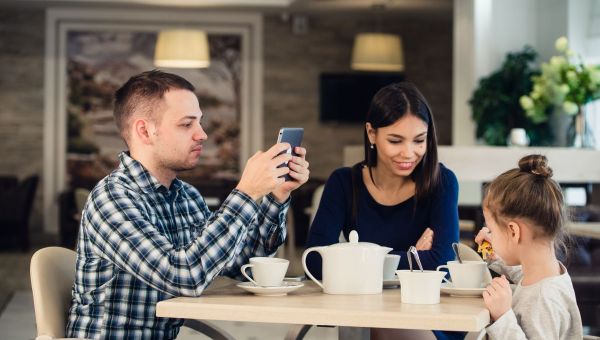 familia - celular
