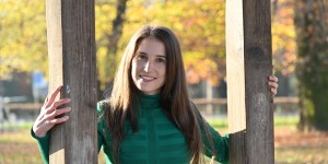 Klara po hudi nesreči: “Spet sem se morala učiti pisati, govoriti, hoditi”