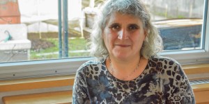 Čeprav ne vidi, predaja močno sporočilo: “Bog, dovolj je, da sem s tabo”