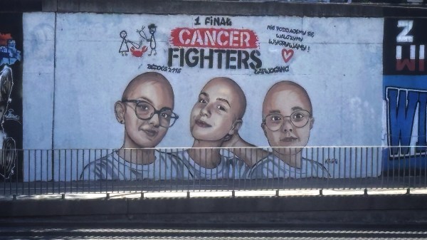 Cancer Fighters mural in Poznań by KaWu