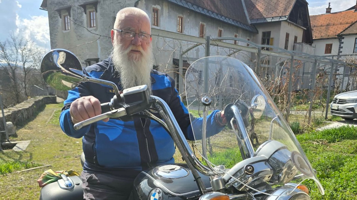 p. Niko Žvokelj