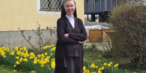 Dve diagnozi in neomajna vera v Boga: “Samo prek križa pridemo do vstajenja”