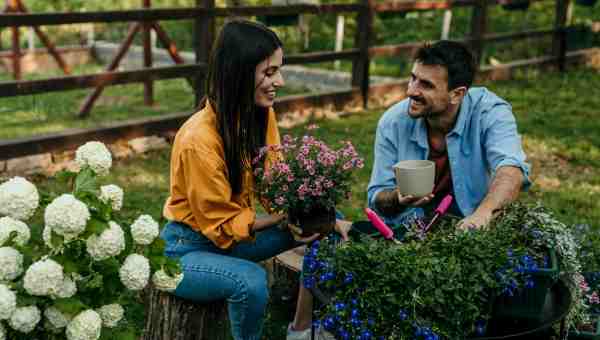 couple gardening