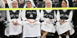 Redovnice, ki so osvojile navijače: “Naj bo Bog vedno na prvem mestu”