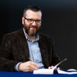 “Nisi postal moški, če se še vedno oklepaš pornografije”