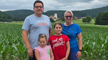 Posloviti se je morala od treh otrok: “Čez dan si močan, ponoči pa vse pride za tabo”