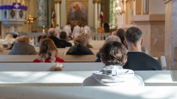 Ludzie świeccy na Eucharystii