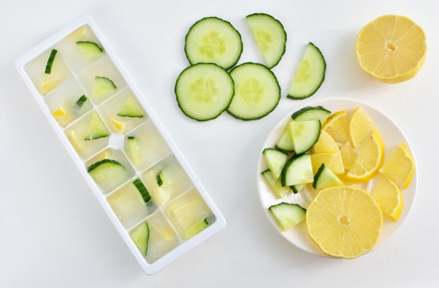 Cucumber and lemon ice cubes